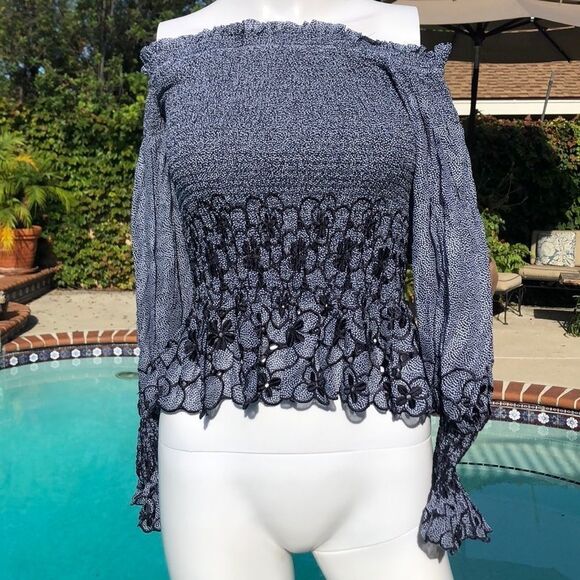 Alexis Jordana Floral Smocked Top Sz XS - Picture 2 of 10